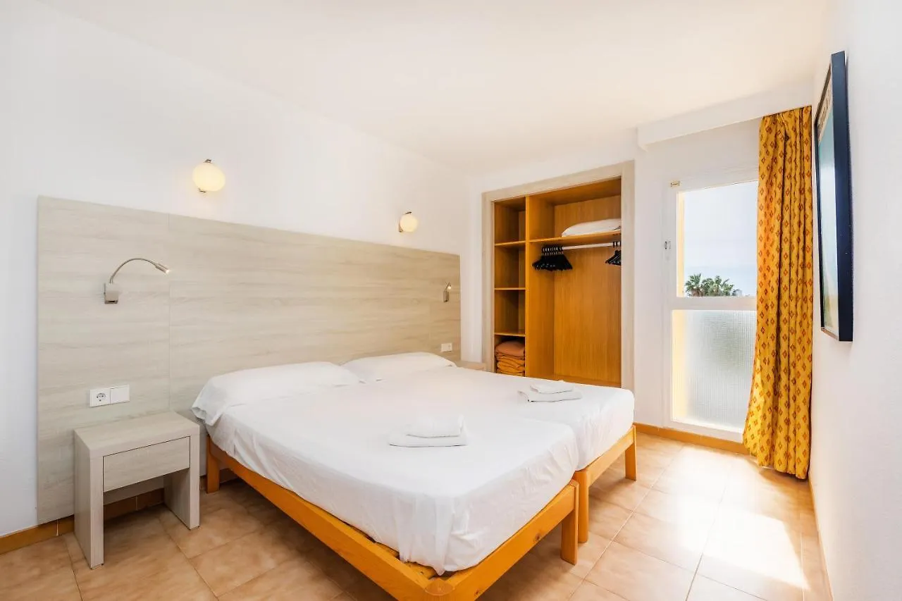 Apto Con Terraza 103 Cala Millor  Holiday home